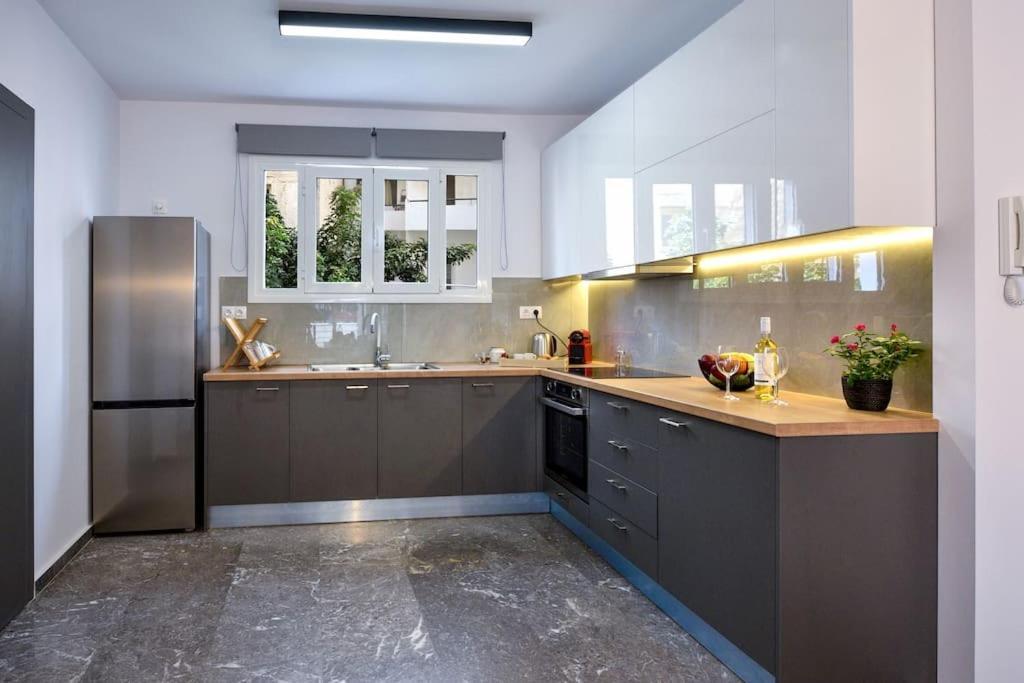 Marie'S Luxury City Center Apartment Candia Esterno foto