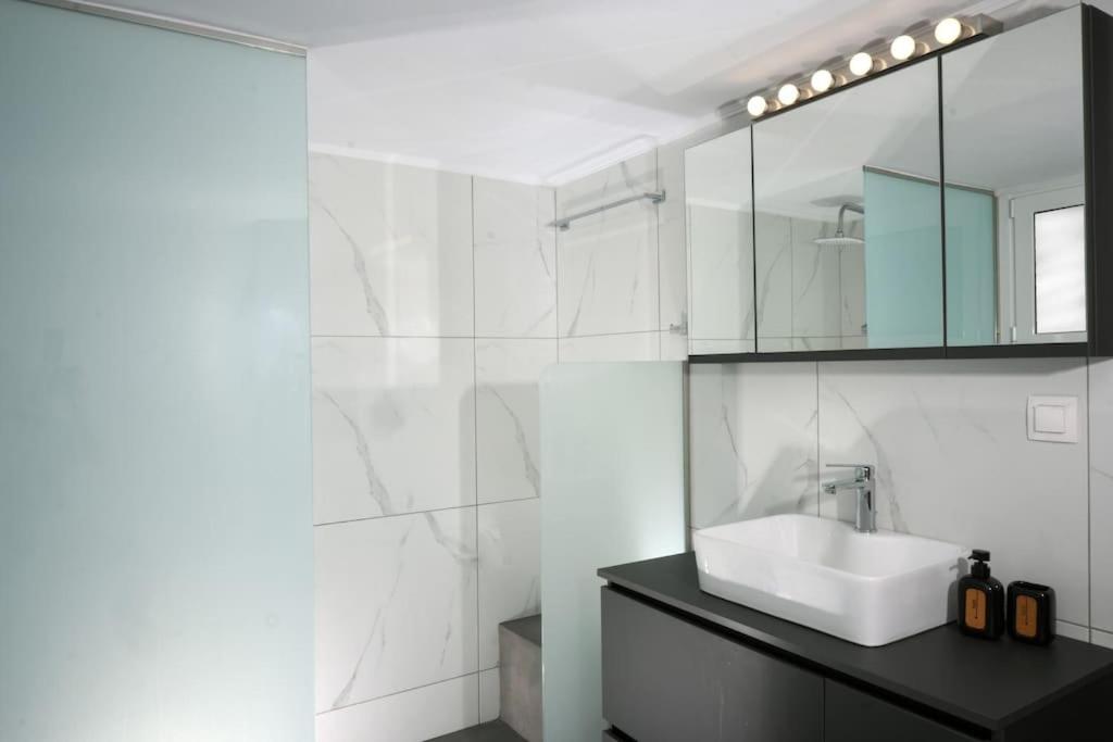 Marie'S Luxury City Center Apartment Candia Esterno foto